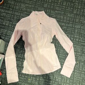 Lululemon strawberry milkshake define jacket size 2 RARE COLOR!!